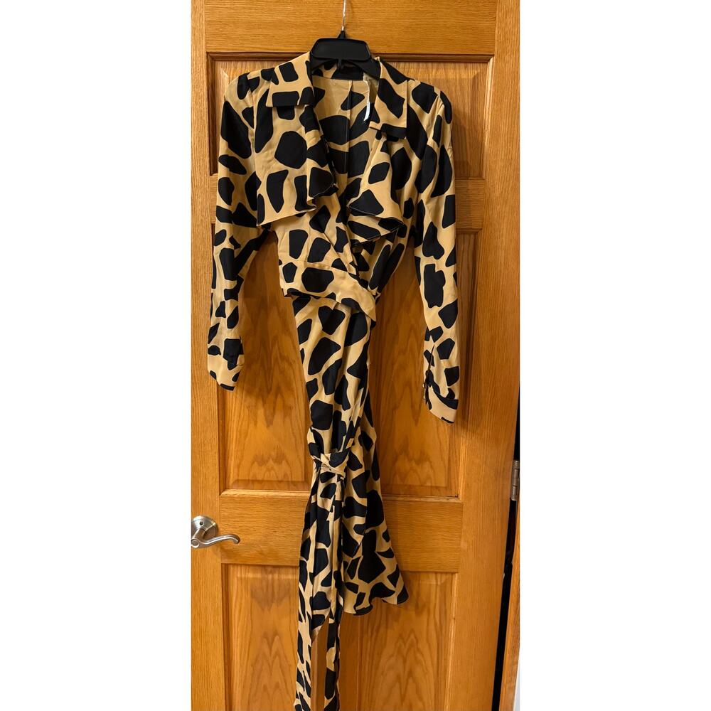 DIANE VON FURSTENBERG Eden silk blend Giraffe Wrap Midi Dress size 8 (Rare Find) - Picture 5 of 7